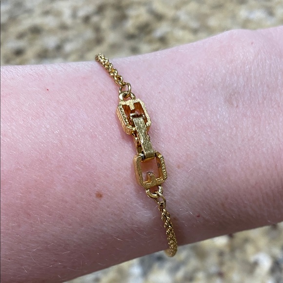 Givenchy Gold Rope  Bracelet - Picture 6 of 6